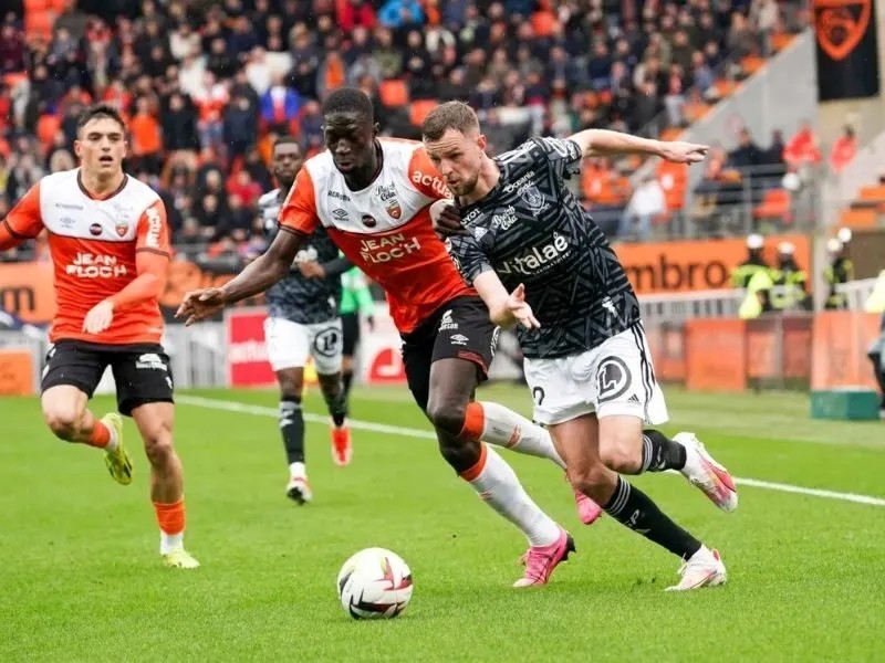 soi-keo-lorient-vs-stade-brestois-29-22h15-19-10-4