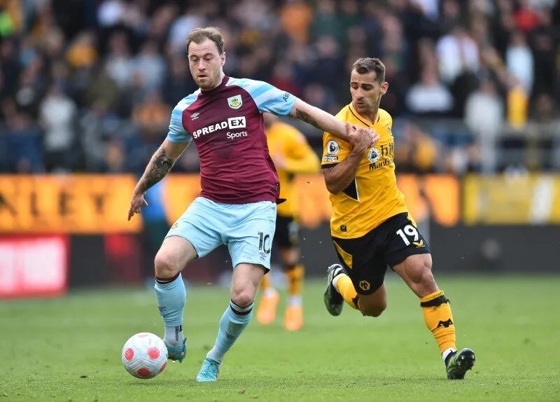 soi-keo-wolves-vs-burnley-21h-26-10-1