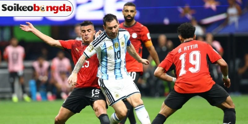 Roy Keane phẫn nộ vì công nghệ VAR